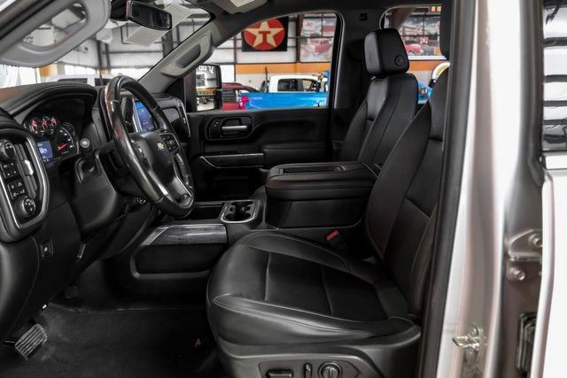 Used 2021 Chevrolet Silverado 3500 LTZ w/ LTZ Texas Edition AWD/4WD image 6