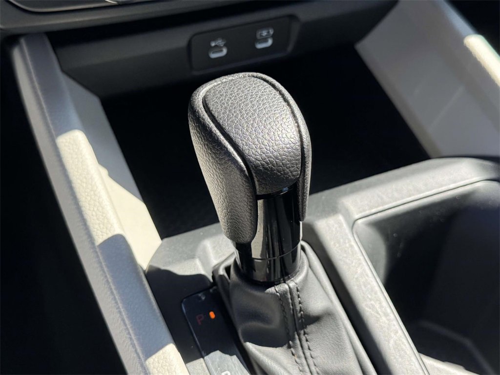 Certified 2023 Honda Accord EX image 29