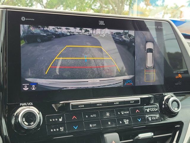 Used 2022 Toyota Highlander Platinum AWD/4WD image 29