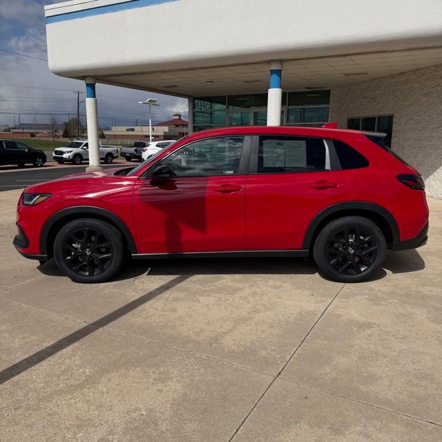 Certified 2023 Honda HR-V Sport image 2