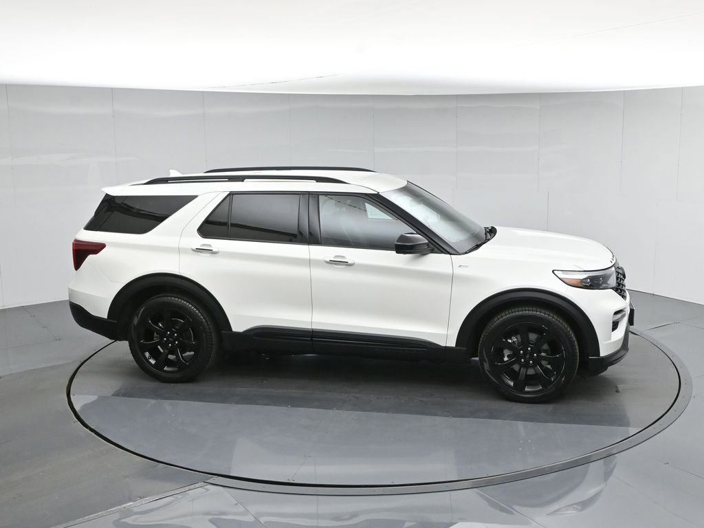 Used 2023 Ford Explorer ST-Line w/ Class IV Trailer Tow Package image 56