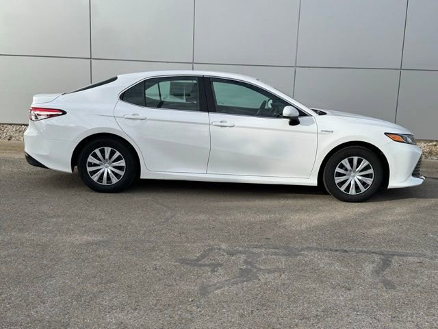 Used 2018 Toyota Camry LE image 36