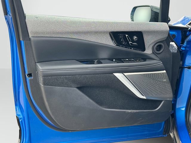 New 2026 Cadillac Optiq Luxury 2 AWD/4WD image 8