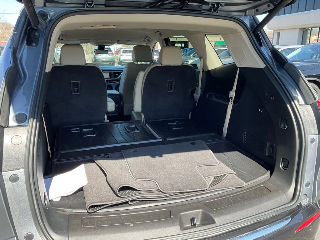 Used 2020 Buick Enclave Premium w/ Surround and Sites Package image 27