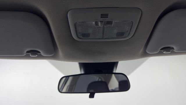 Used 2018 Toyota Corolla LE FWD image 18