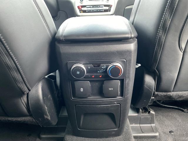 Used 2022 Ford Explorer XLT w/ Equipment Group 202A image 33