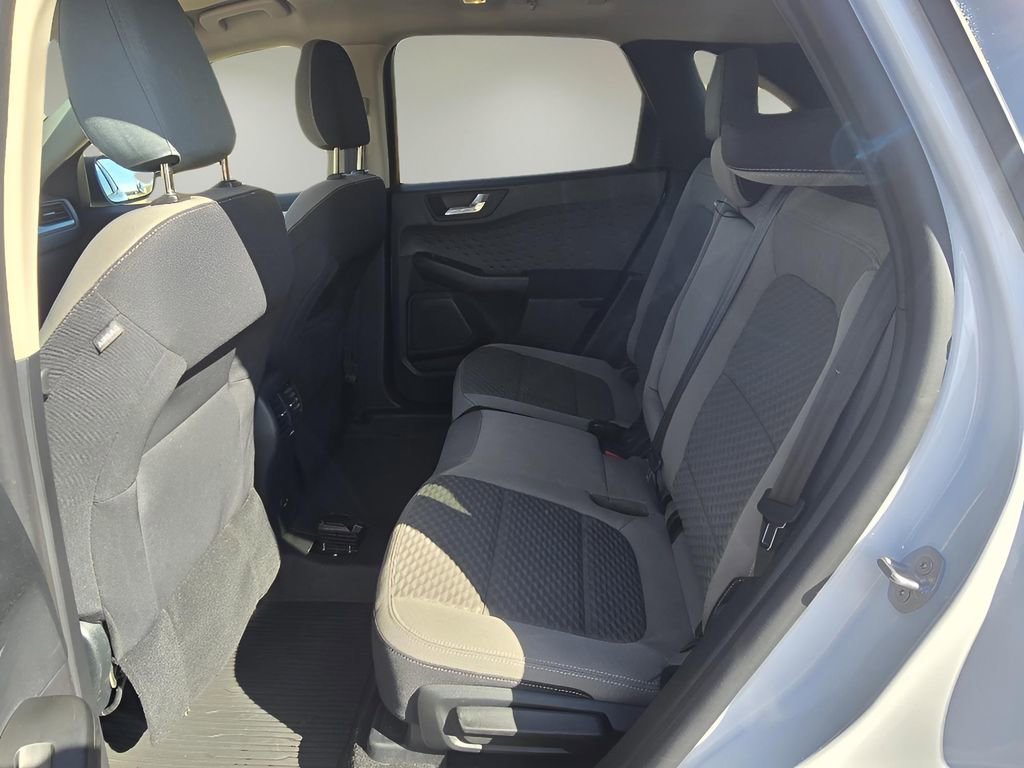 Used 2020 Ford Escape SE Sport image 14