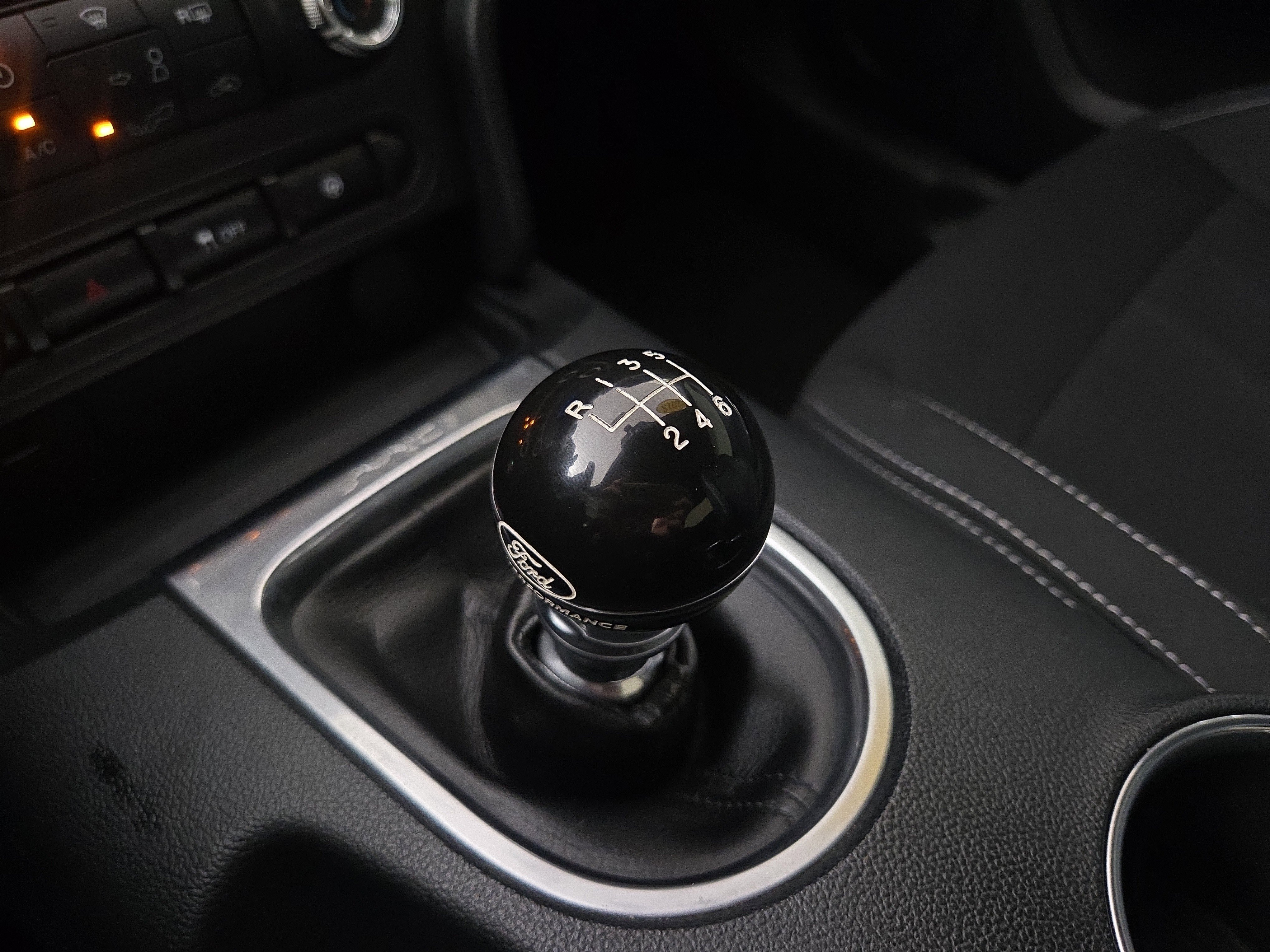 Used 2018 Ford Mustang GT RWD image 22