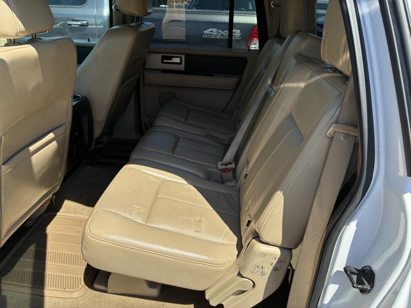 Used 2013 Ford Expedition EL XLT AWD/4WD image 18
