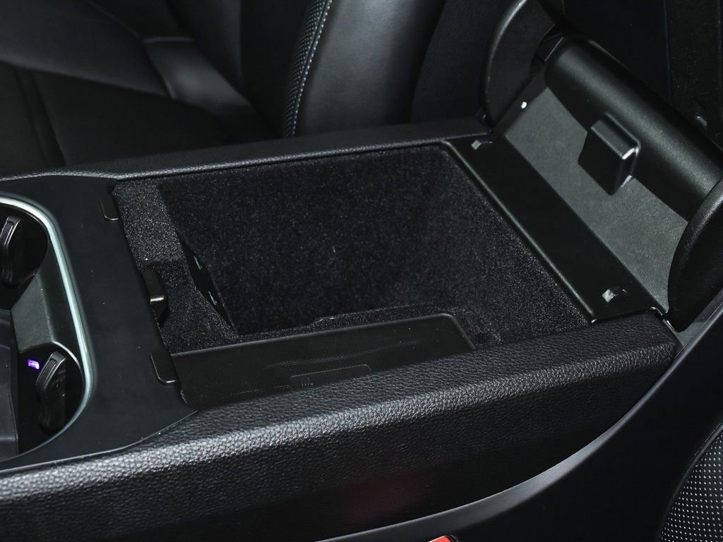 Used 2022 Porsche Cayenne Coupe image 46