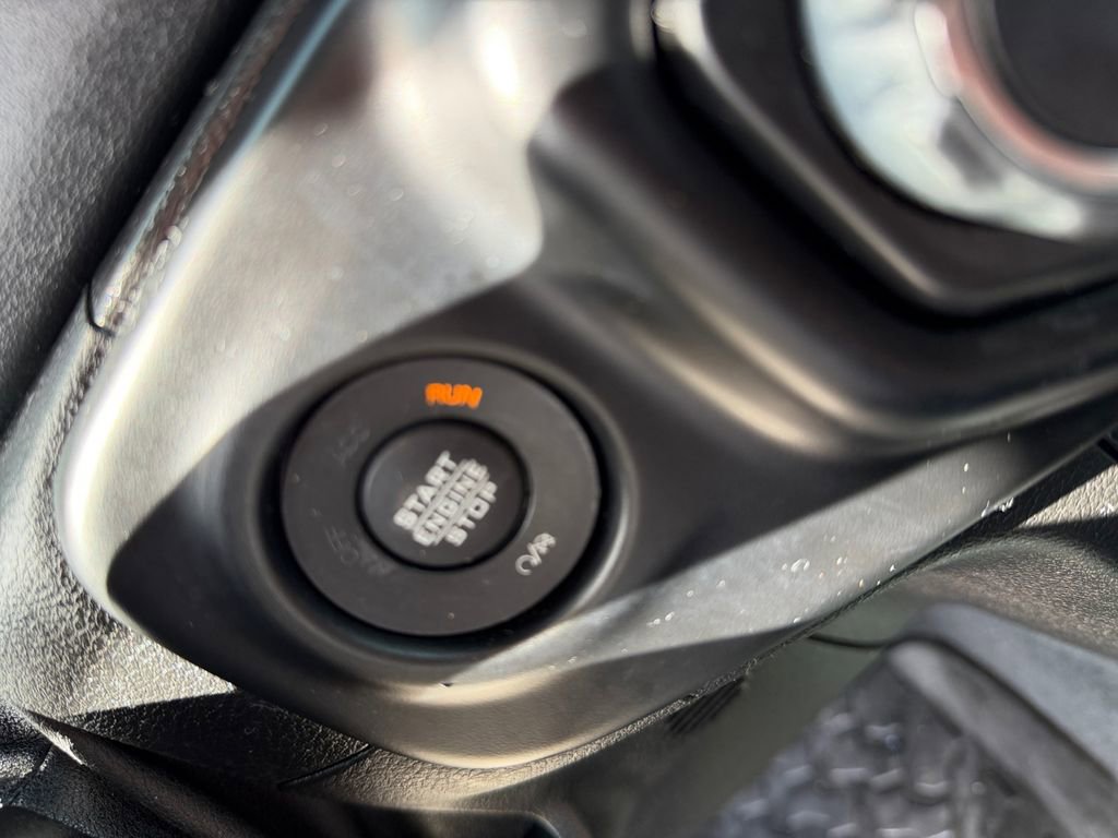 Used 2021 Jeep Wrangler Unlimited Sahara image 17