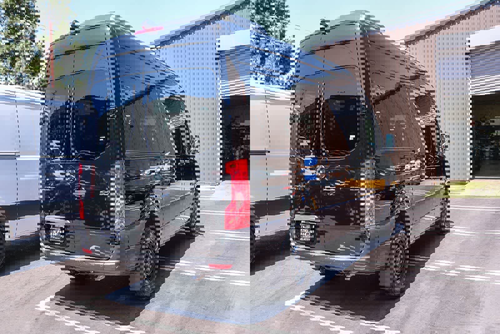 Used 2024 Mercedes-Benz Sprinter 2500 image 4