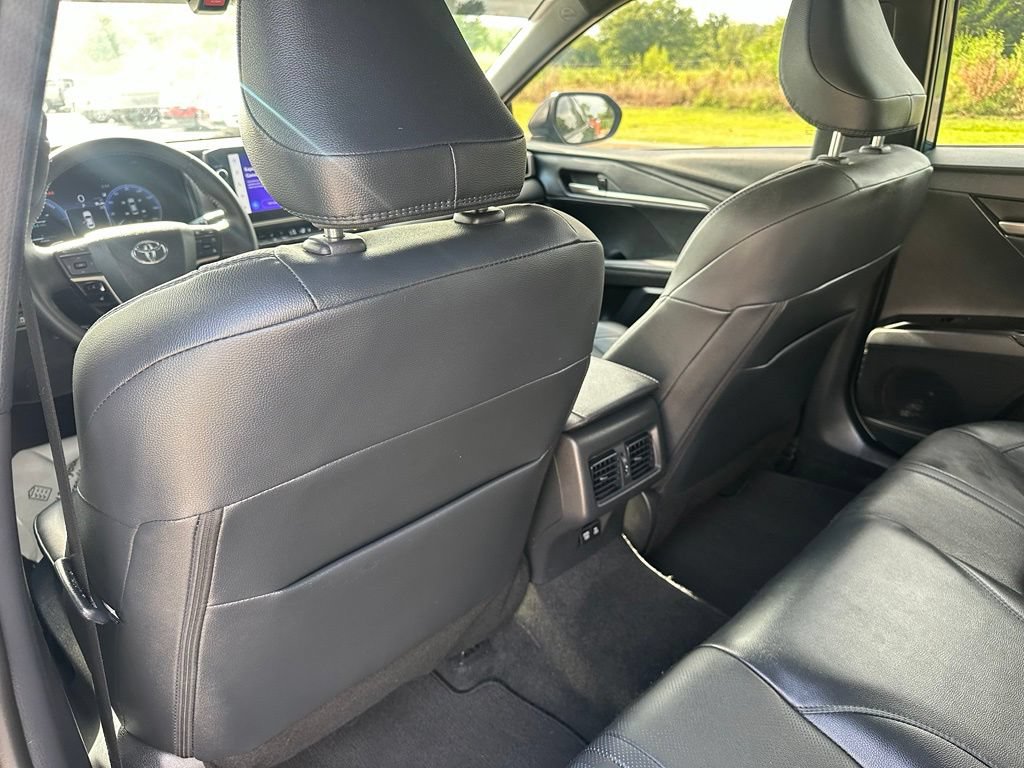 Used 2025 Toyota Camry XSE w/ Premium Package FWD image 21