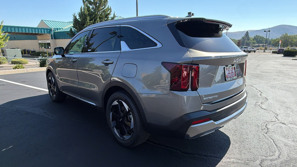 Used 2025 Kia Sorento SX Prestige AWD/4WD image 5