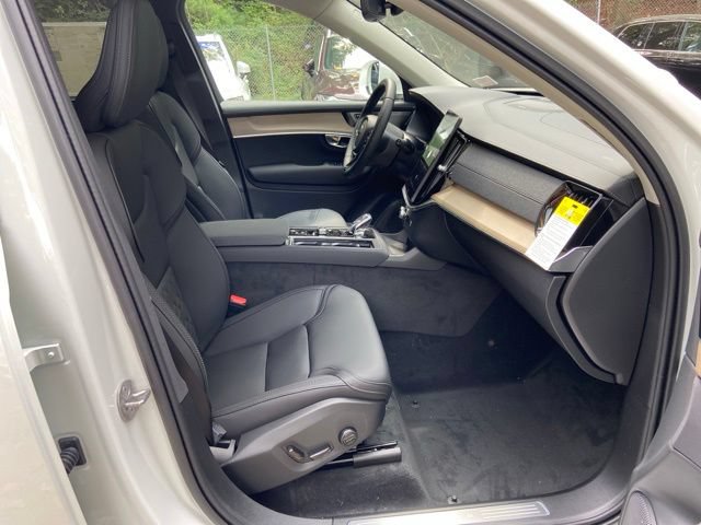 New 2027 Volvo XC90 B6 Plus AWD/4WD image 18