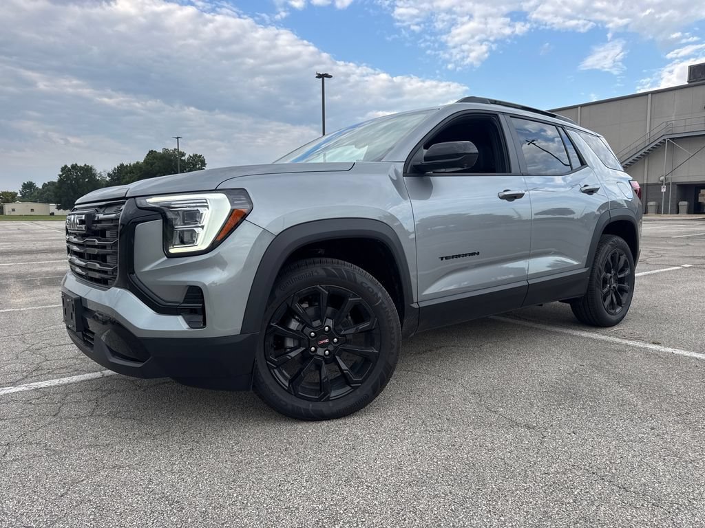 New 2027 GMC Terrain Elevation w/ Elevation Premium Package