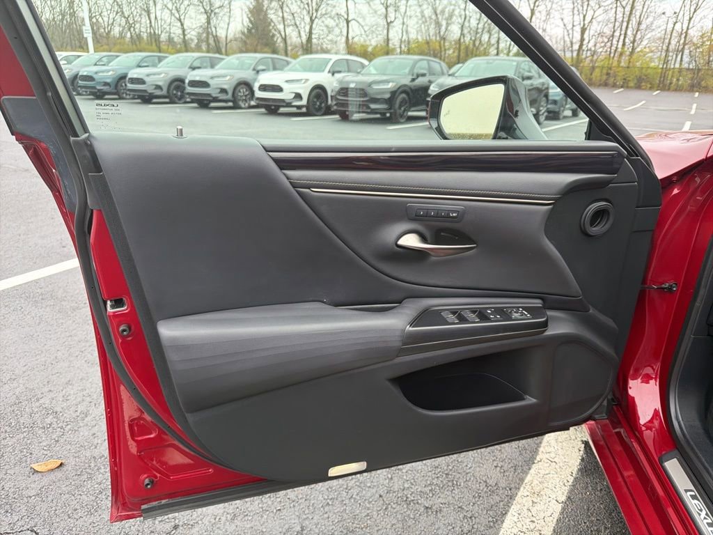 Used 2021 Lexus ES 350 Luxury image 19