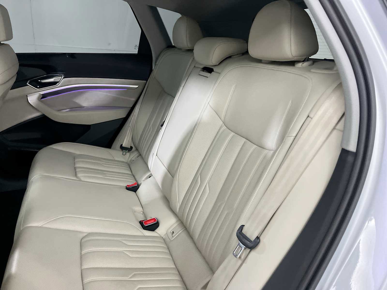 Used 2019 Audi e-tron Prestige image 31