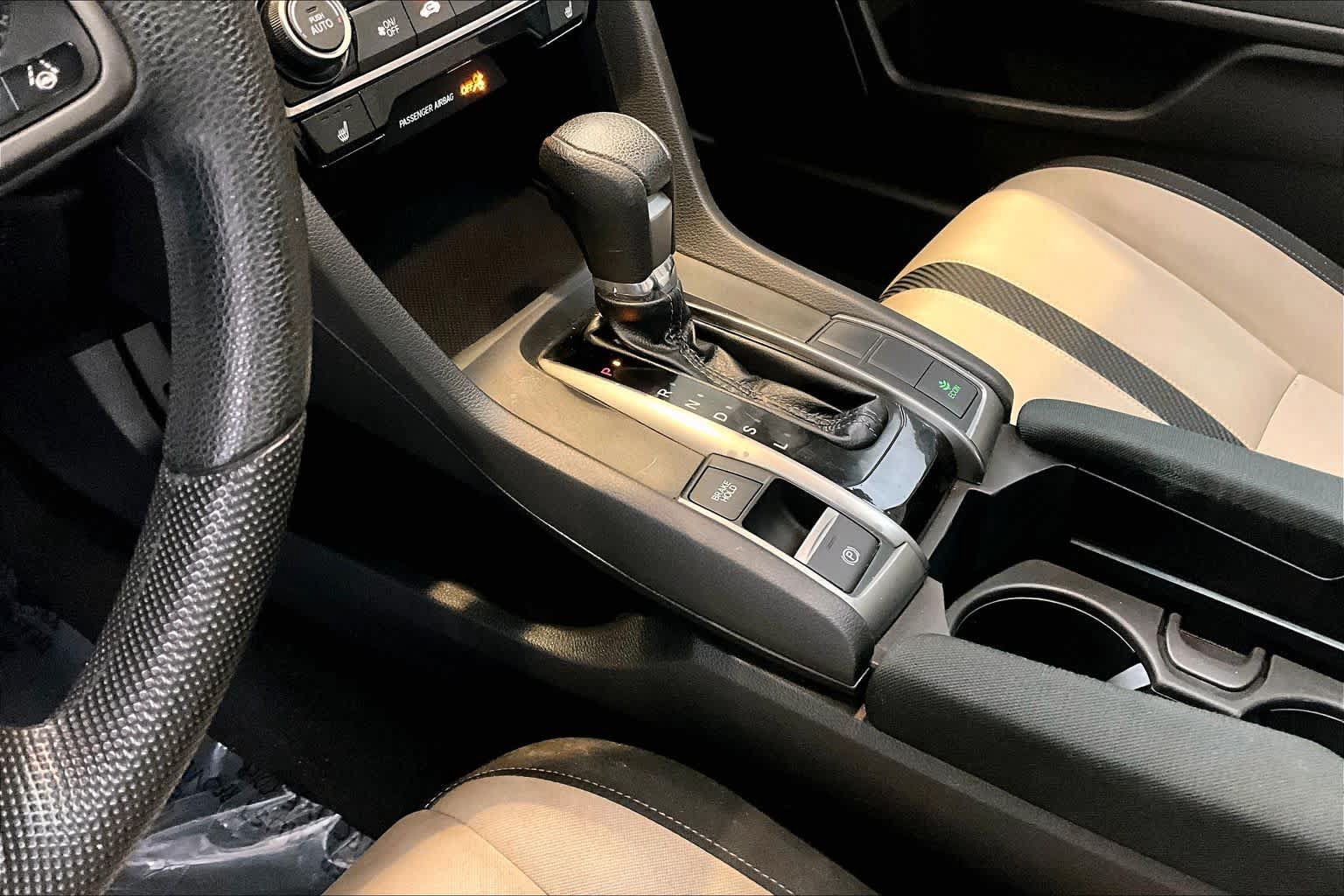 Used 2019 Honda Civic EX image 16