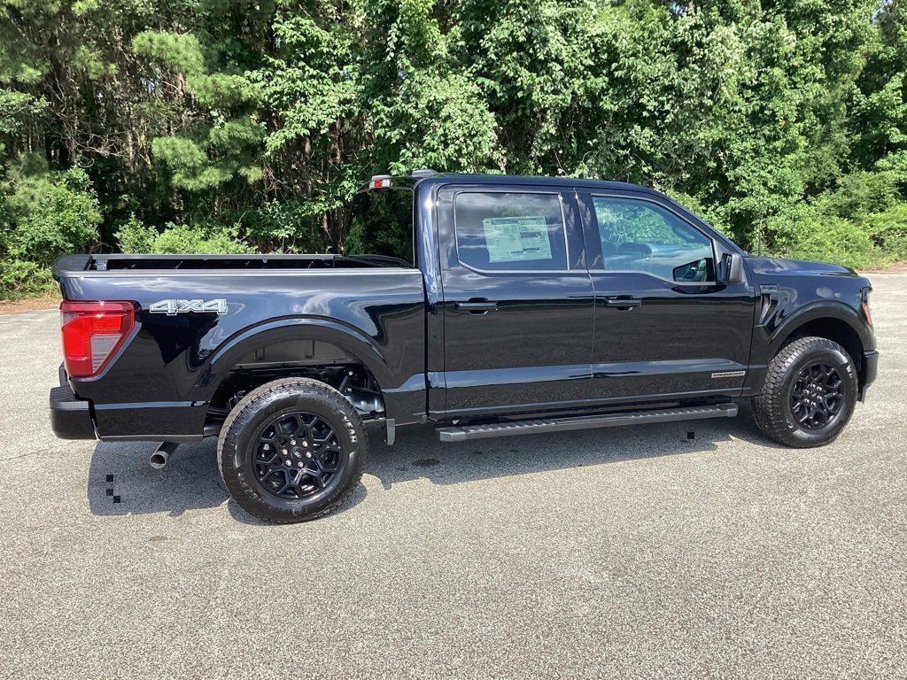 New 2025 Ford F150 XLT w/ Equipment Group 301A Standard image 4