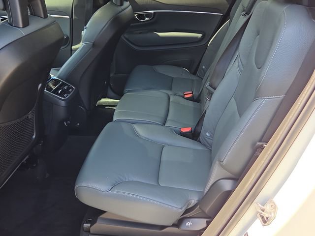 Used 2020 Volvo XC90 T6 Momentum w/ Protection Package Premier AWD/4WD image 13