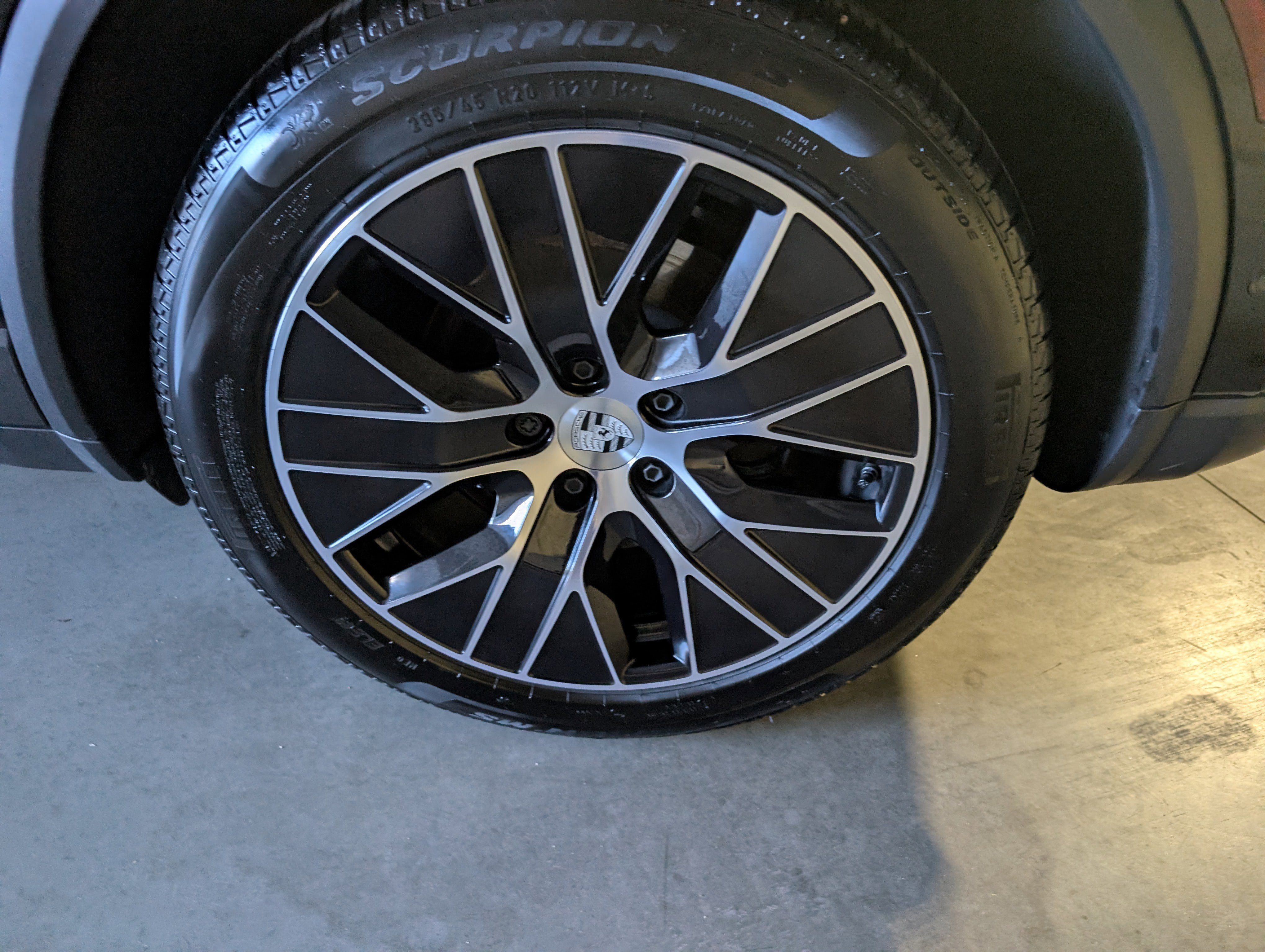 Used 2025 Porsche Macan Electric image 16