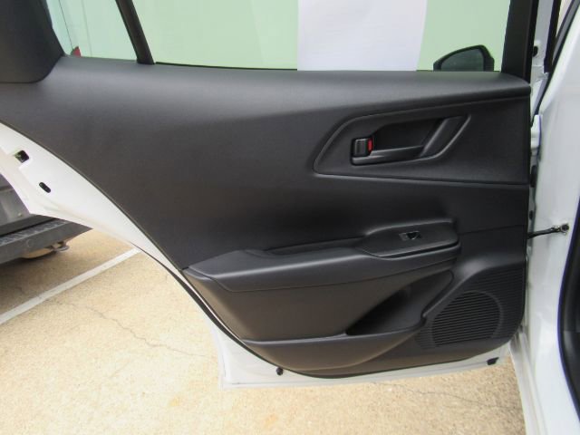 Used 2023 Toyota Prius Prime SE image 16