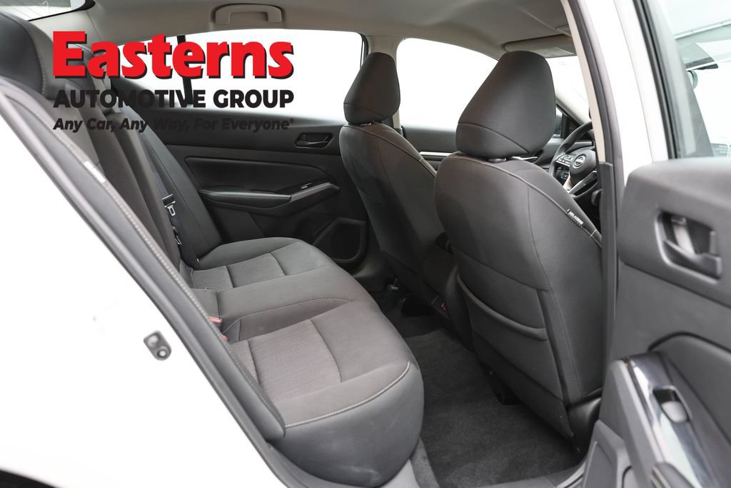 Used 2023 Nissan Altima 2.5 SV AWD/4WD image 23