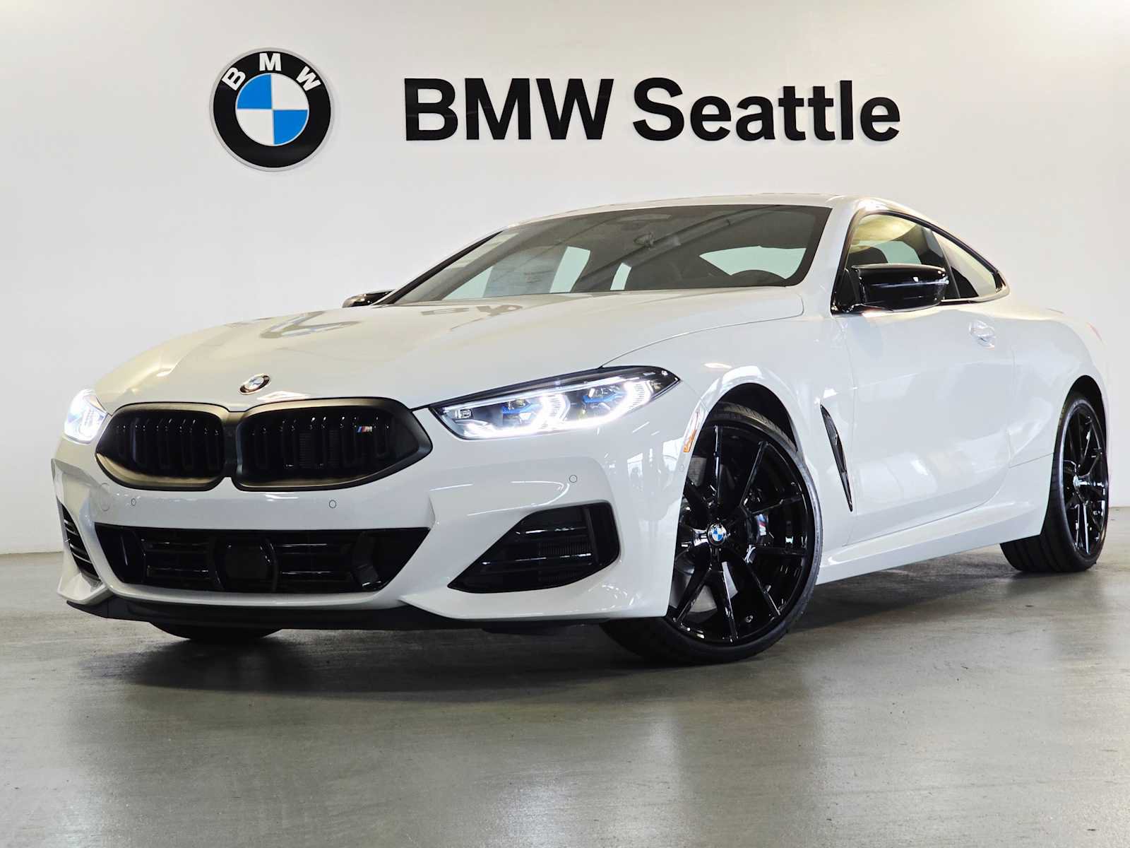 New 2026 BMW M850i xDrive Coupe AWD/4WD image 1