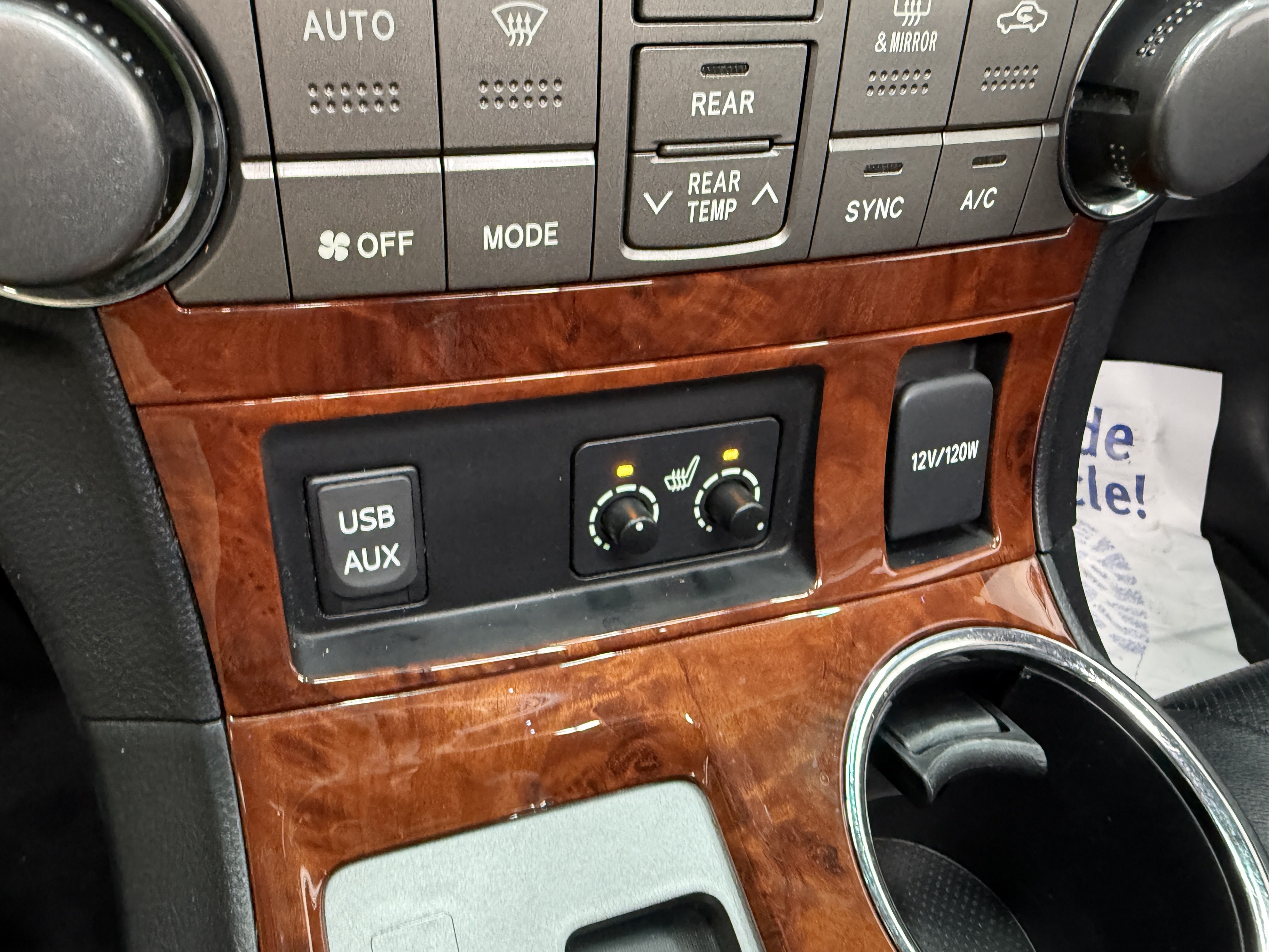 Used 2012 Toyota Highlander Limited AWD/4WD image 19