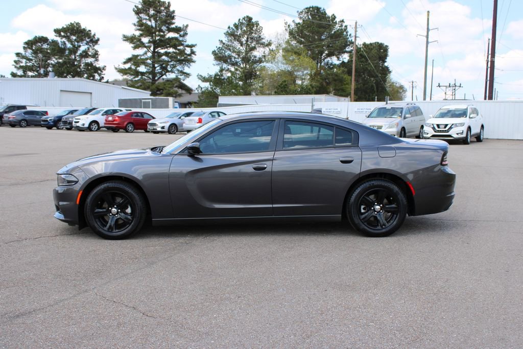 Used 2023 Dodge Charger SXT image 3