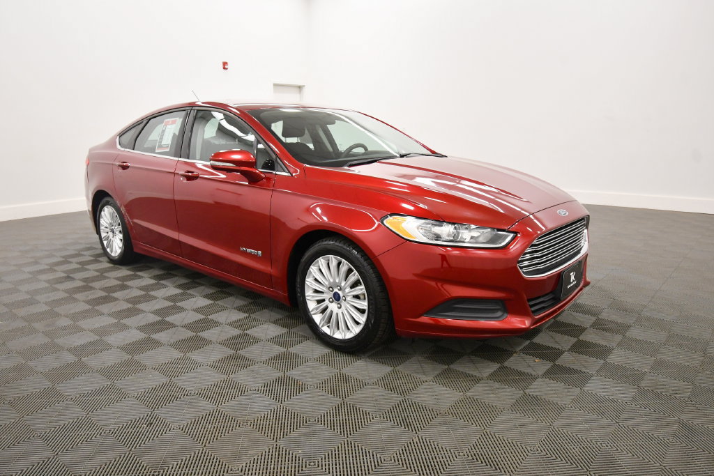 Used 2016 Ford Fusion SE FWD image 10