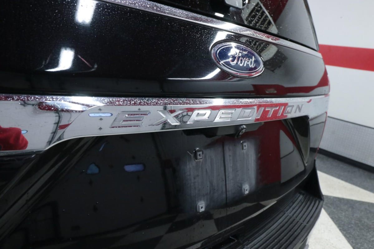 Used 2019 Ford Expedition XLT w/ Equipment Group 202A RWD image 33
