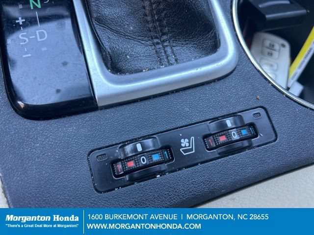 Used 2015 Toyota Highlander Limited Platinum AWD/4WD image 24