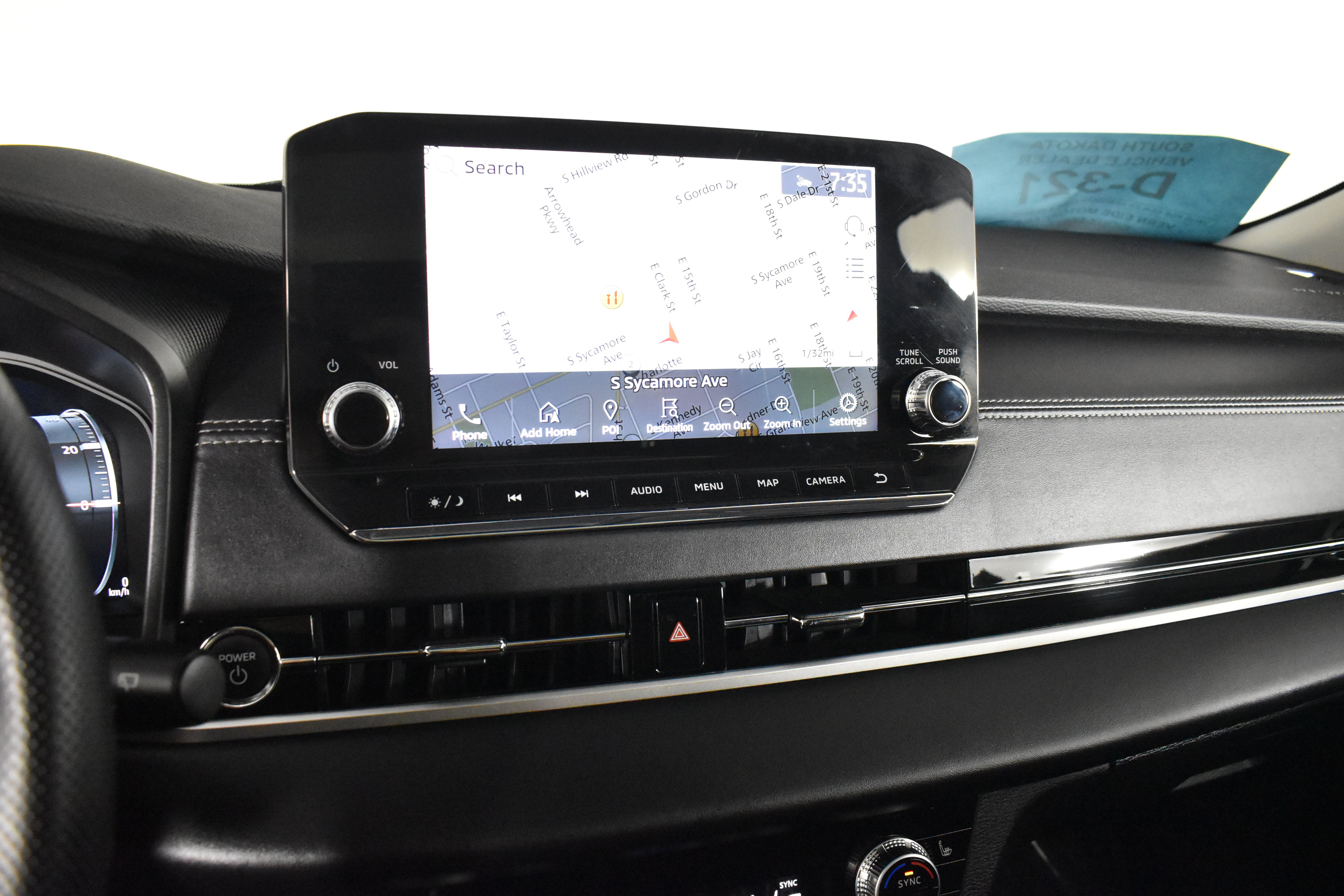 Used 2024 Mitsubishi Outlander SE image 25