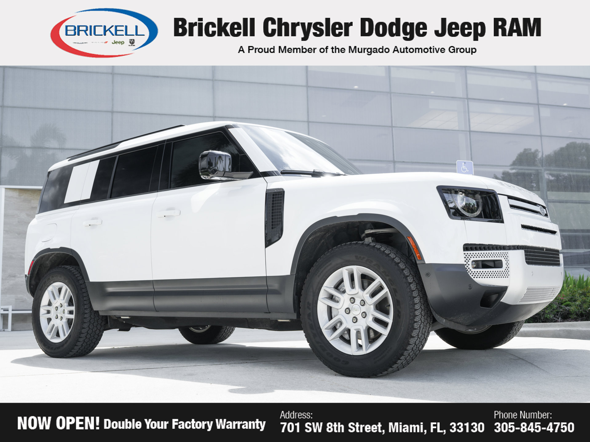 Used 2025 Land Rover Defender 110 S AWD/4WD image 2