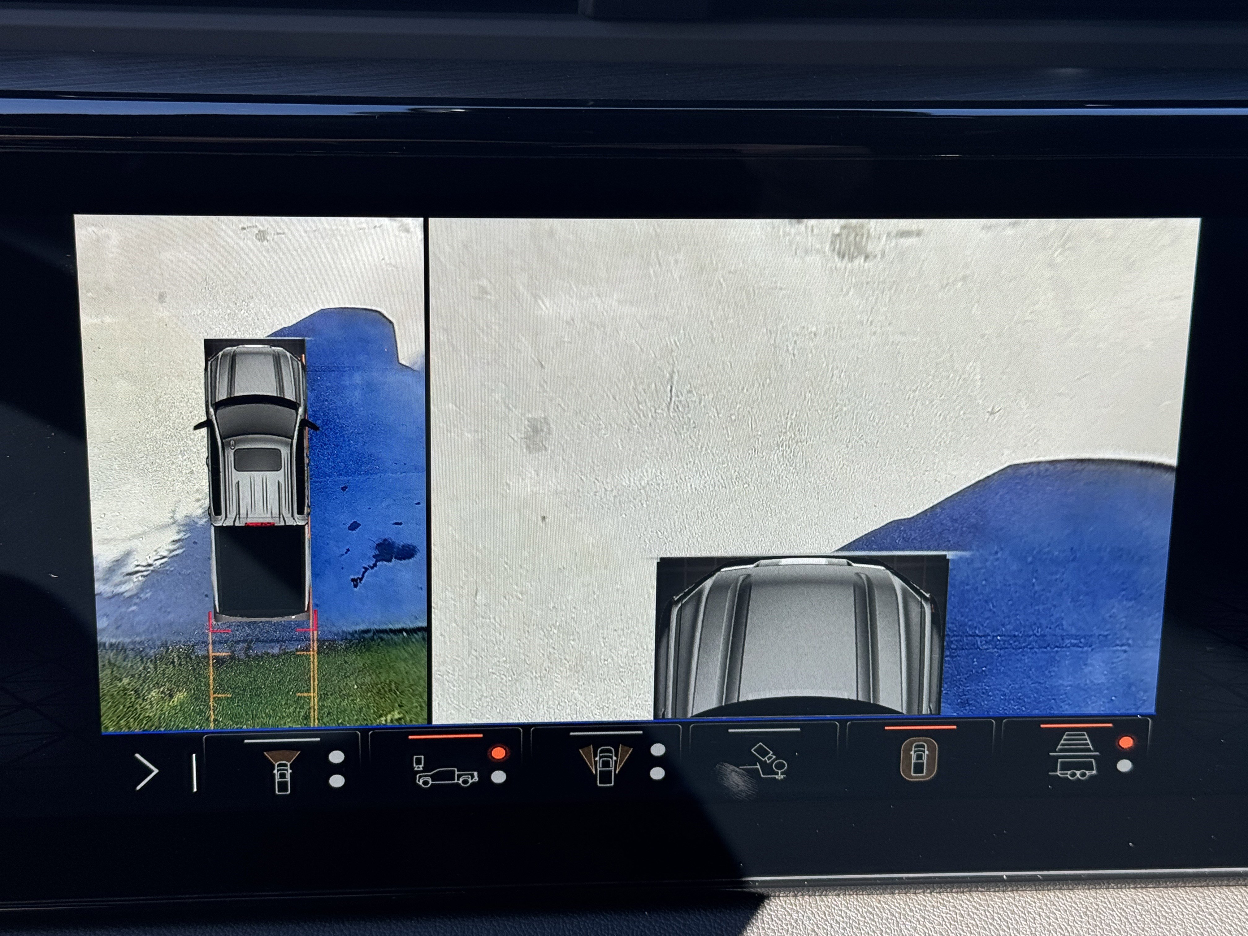New 2026 GMC Sierra 1500 AT4 w/ Technology Package image 43