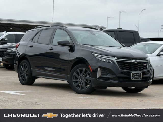Used 2023 Chevrolet Equinox RS w/ LPO, Cargo Package FWD image 2
