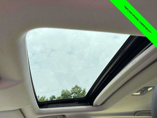 Used 2017 Honda Fit EX-L image 7