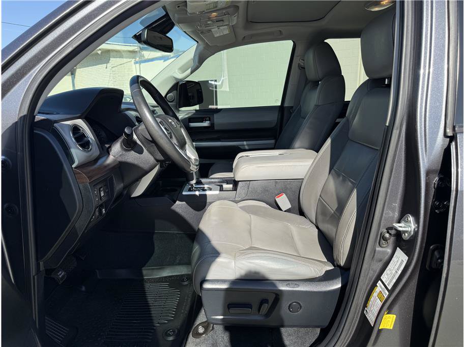 Used 2021 Toyota Tundra Limited w/ Limited Premium Package AWD/4WD image 14