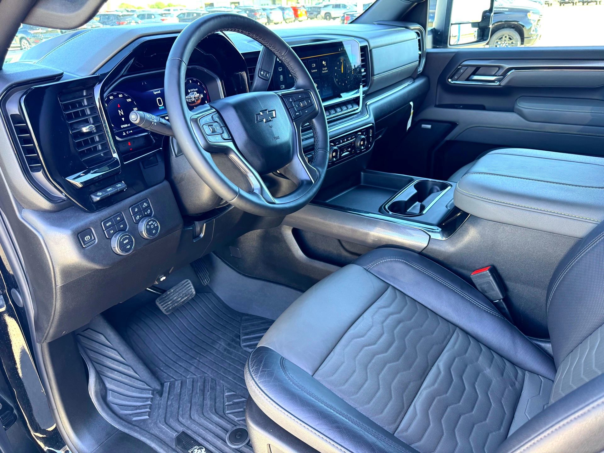 Used 2024 Chevrolet Silverado 2500 ZR2 w/ ZR2 Bison Edition image 12