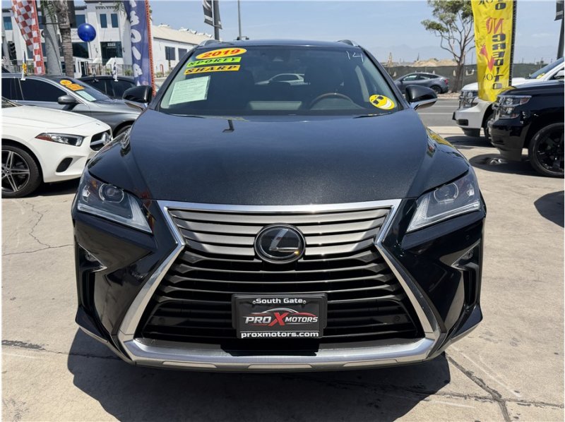 Used 2019 Lexus RX 350L FWD image 2