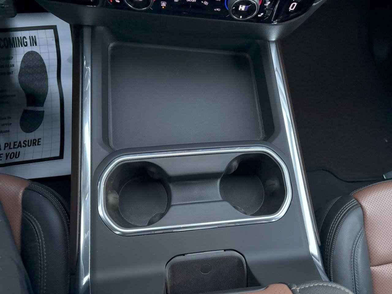 Certified 2025 Chevrolet Silverado 3500 High Country w/ High Country Premium Package image 22