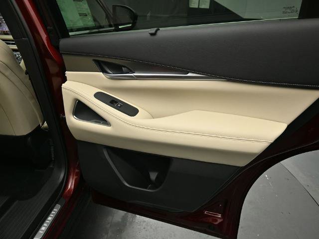 Certified 2025 INFINITI QX60 Luxe image 30