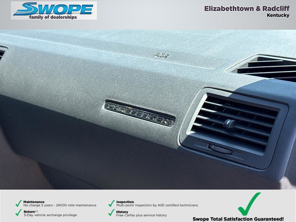 Used 2013 Dodge Challenger R/T RWD image 19
