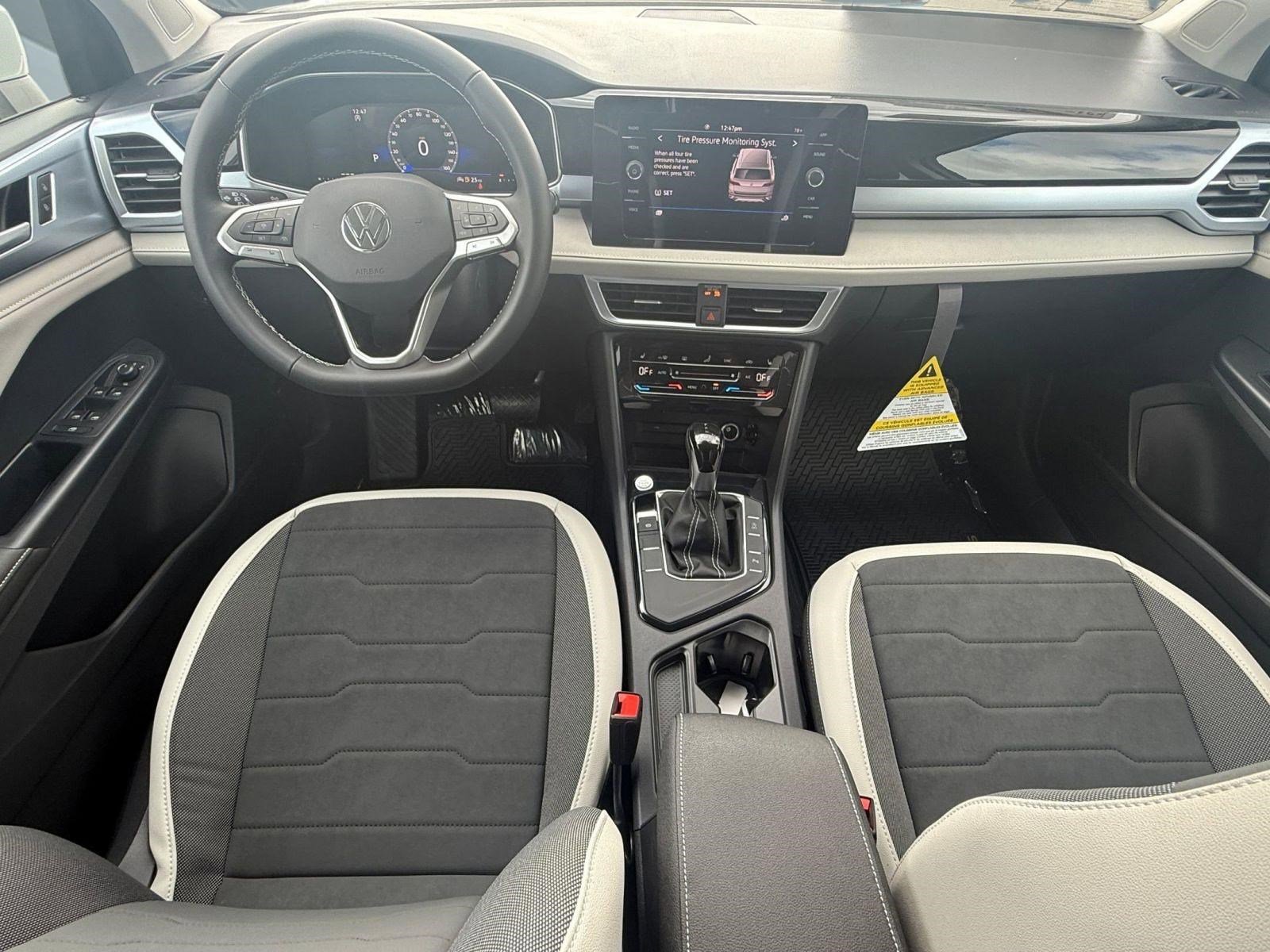 Used 2026 Volkswagen Taos S FWD image 4