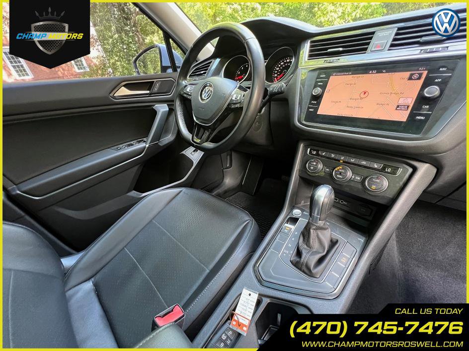 Used 2018 Volkswagen Tiguan SEL image 40