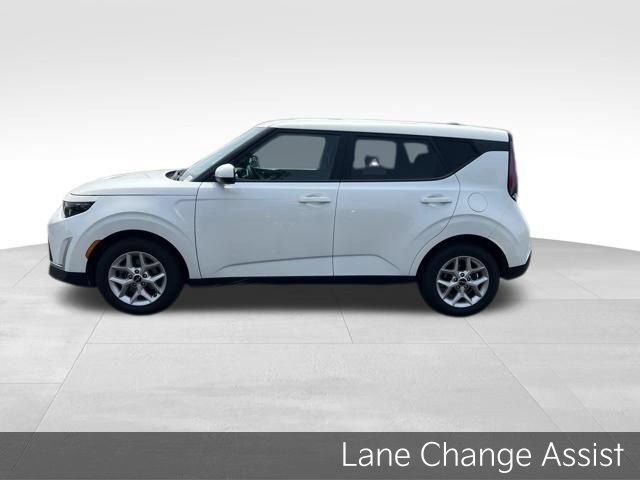 Certified 2024 Kia Soul LX w/ Option Group 015 FWD image 5