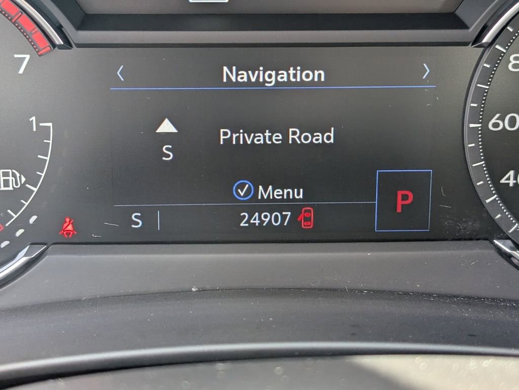 Used 2023 Cadillac XT4 Sport FWD image 27