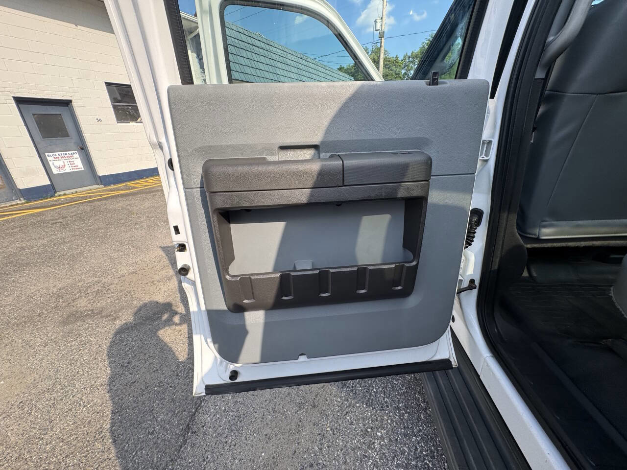 Used 2016 Ford F450 XL w/ Power Equipment Group image 44